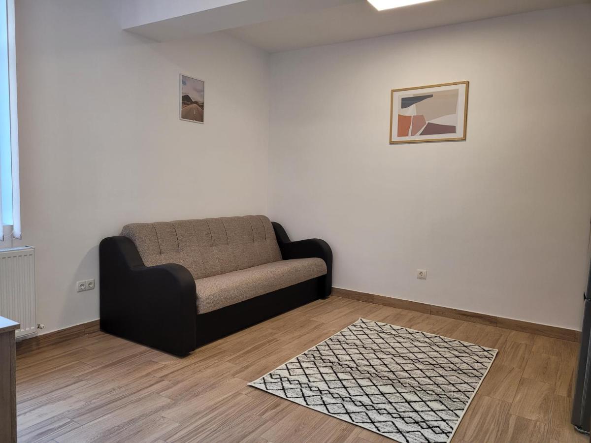 Apartamente Livada Ramnicu Valcea Exterior photo