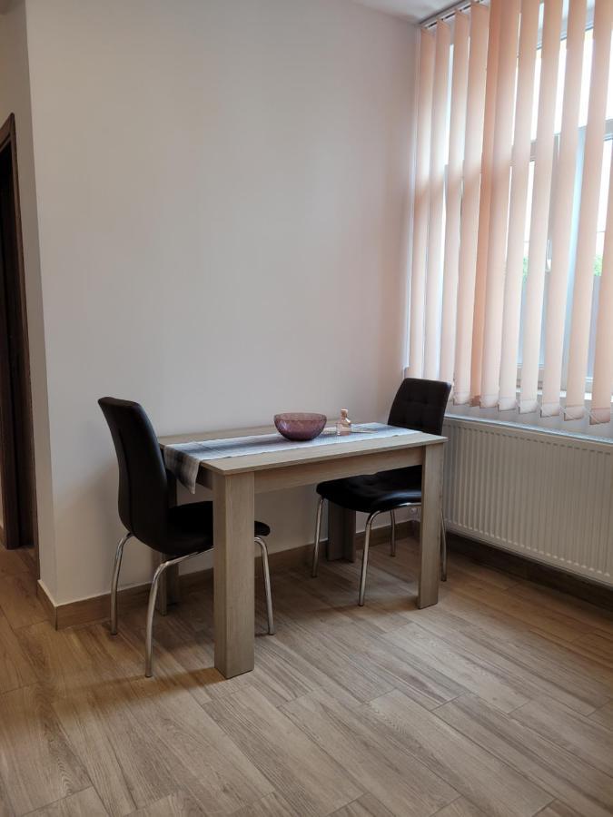 Apartamente Livada Ramnicu Valcea Exterior photo
